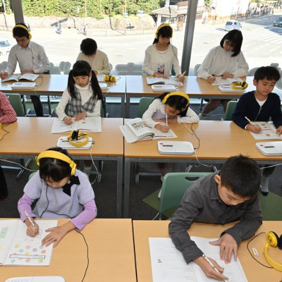 個別・自立学習だから、自分のペースで進められ、つまずきにくいため、お子さまの学習意欲の継続につながります