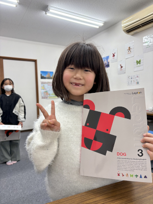 スタートして数ヵ月の低学年の生徒さんも、すっかりなじんだ様子です